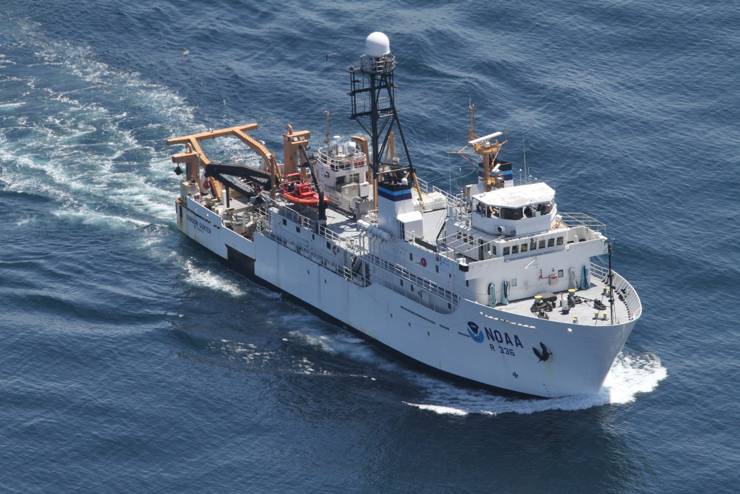 Marine Radio Supplier in Dubai